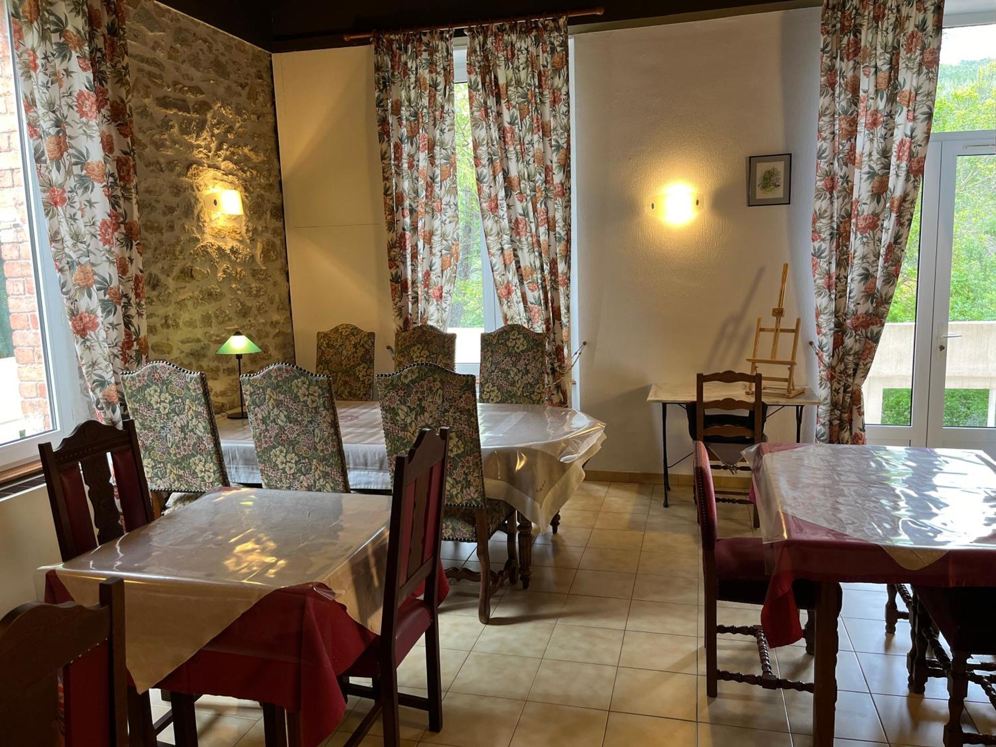 Chateau Lou Cante Perdrix La Vernarede Esterno foto